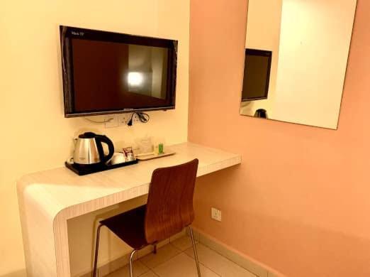 Kluang Riverview Hotel Екстериор снимка